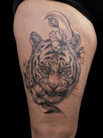 Tattoo by Domi — piece 14